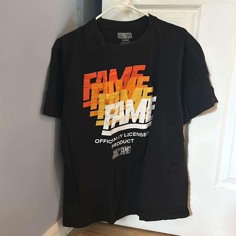 Men’s Graphic Tee
